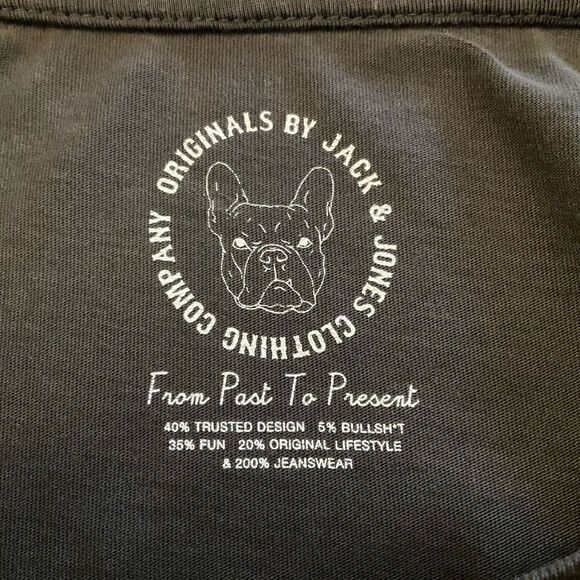 Jack and Jones Distressed Boston Terrier TShirt, Large - Picture 9 of 10